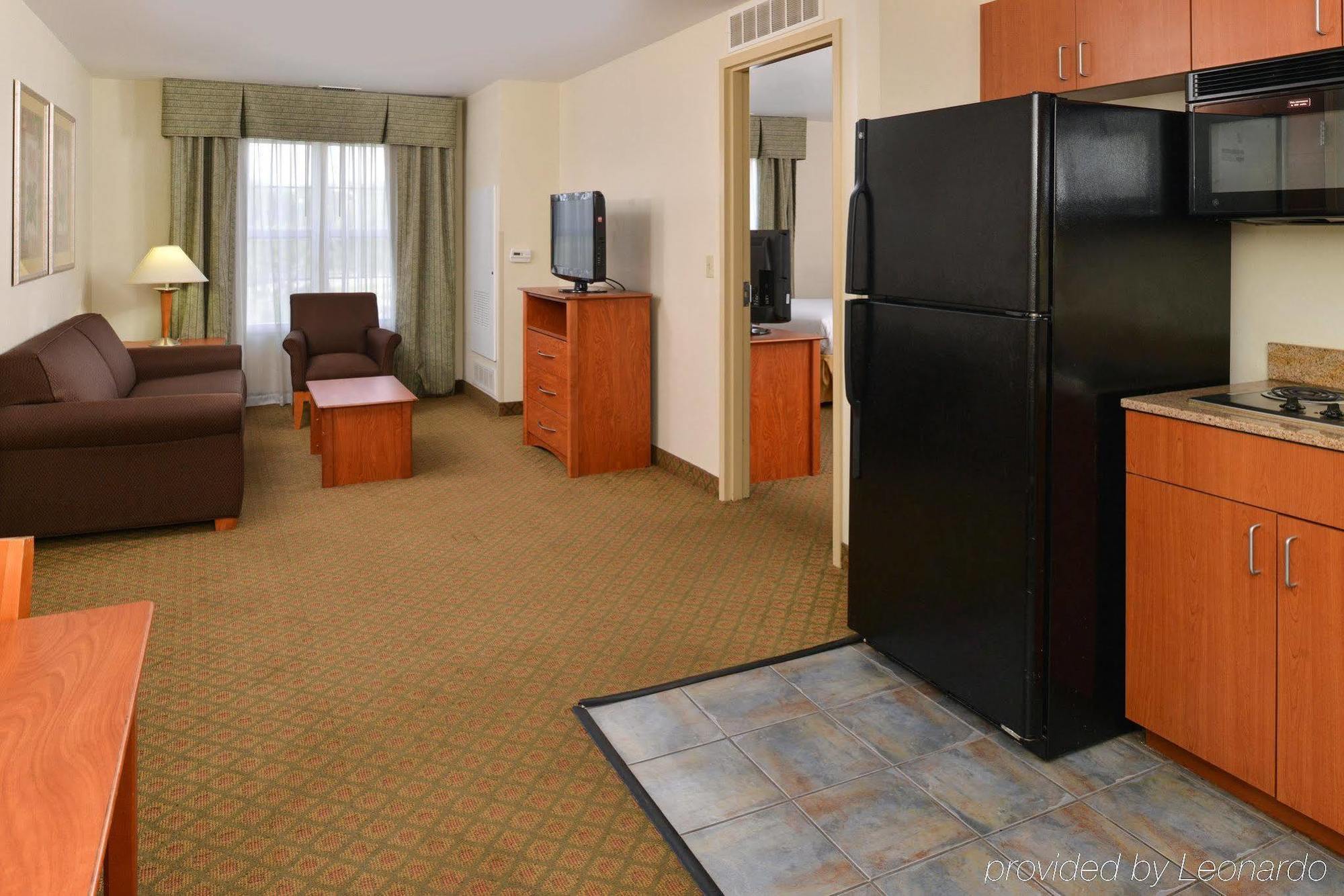 Holiday Inn Express Hotel & Suites Southfield - Detroit, An Ihg Hotel Exterior foto